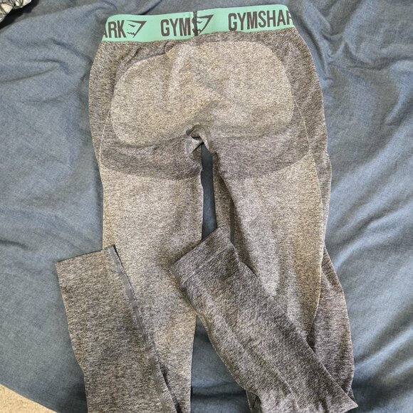 Gymshark Dry Leggings - Picture 3 of 3